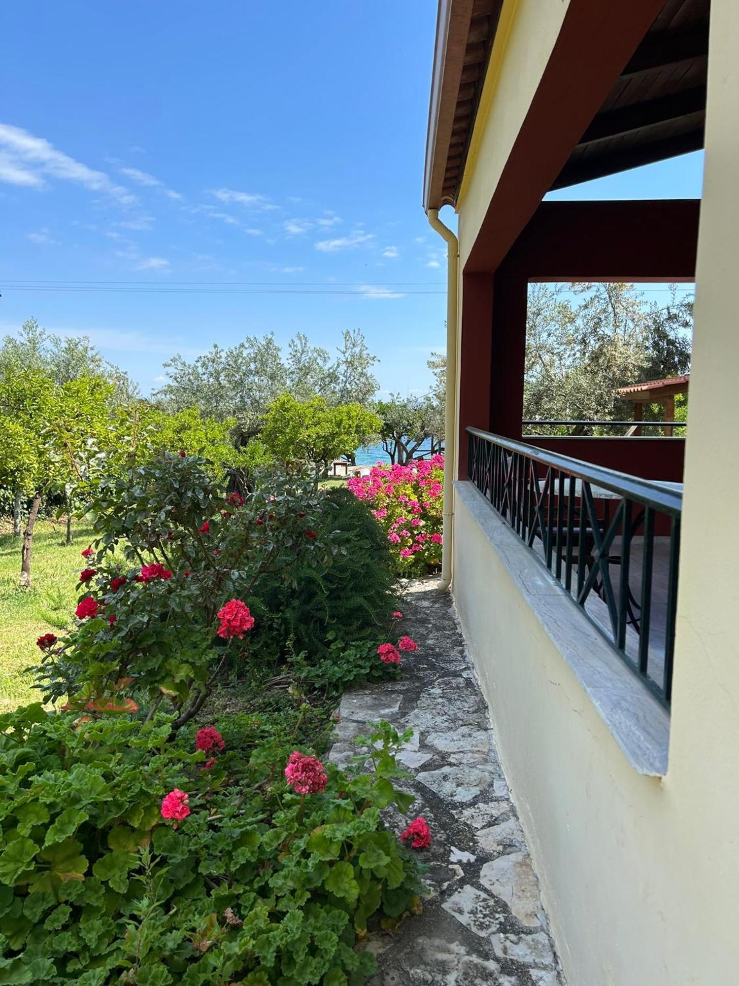 Magda Hotel Apartments Epidaurus Exterior photo