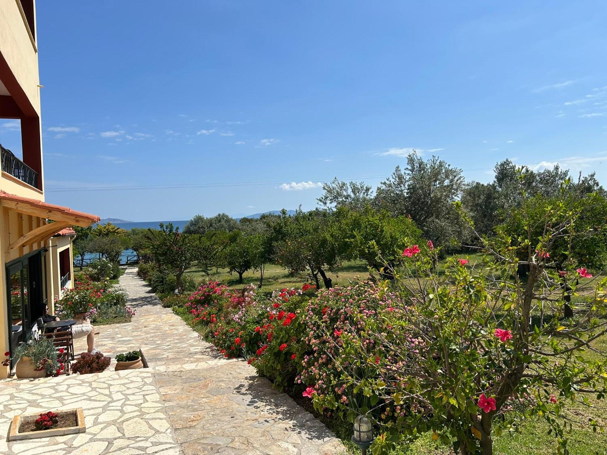 Magda Hotel Apartments Epidaurus Exterior photo