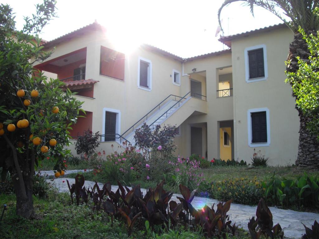 Magda Hotel Apartments Epidaurus Exterior photo